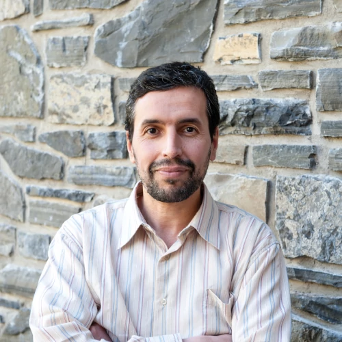 Dr. Farid Bouhouf