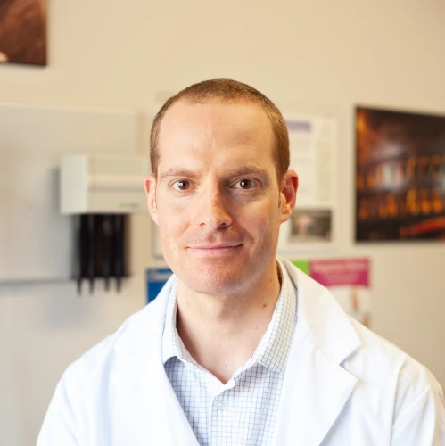Dr. Nathan Evaniew
